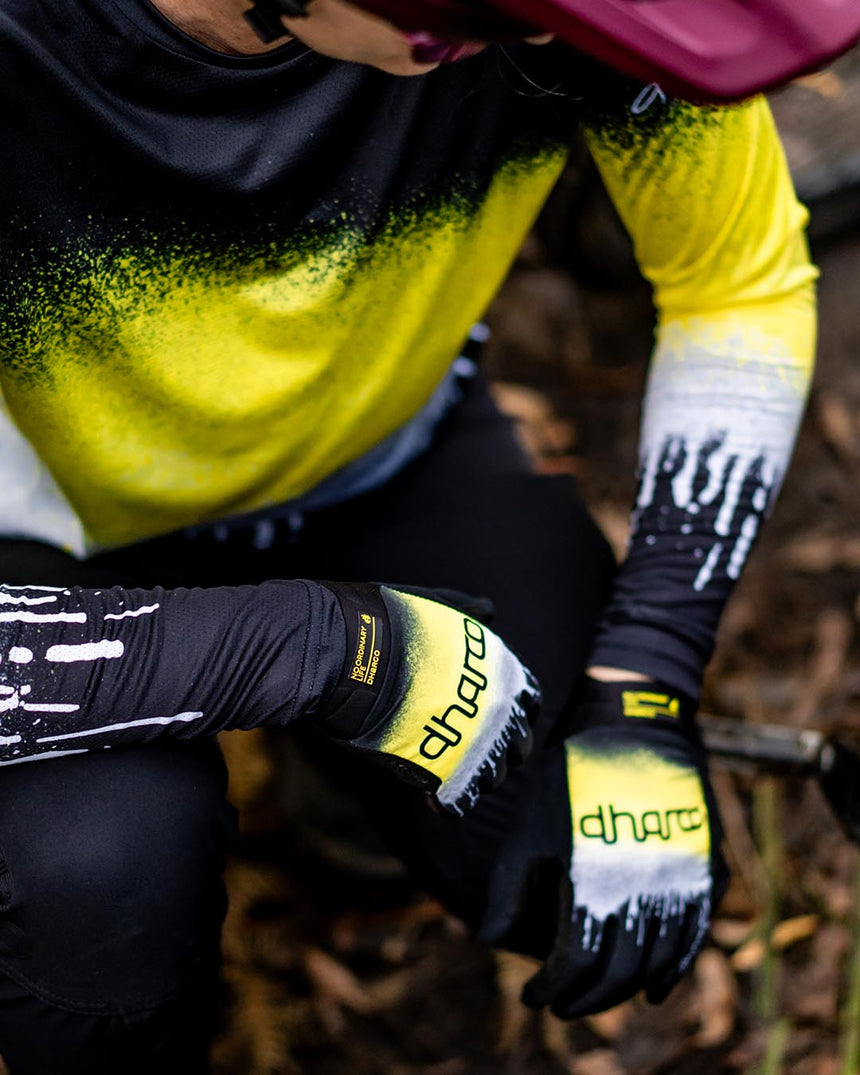 Womens Race Glove | Acid Rain