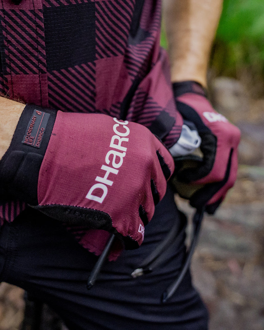 Mens Race Glove | Sangria | MENS GLOVES | DHaRCO | Image 3 of 4