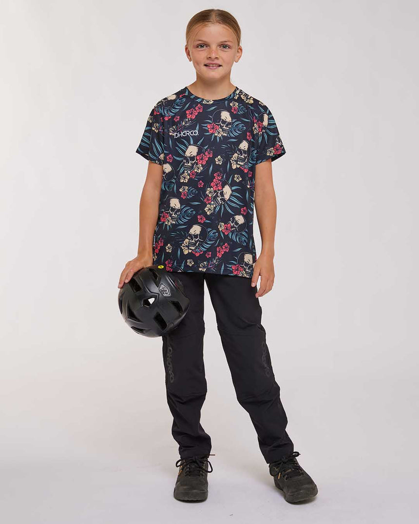 Youth Gravity Pants | Black | Gravity Pants | YOUTH BOTTOMS | DHaRCO | Image 4 of 6