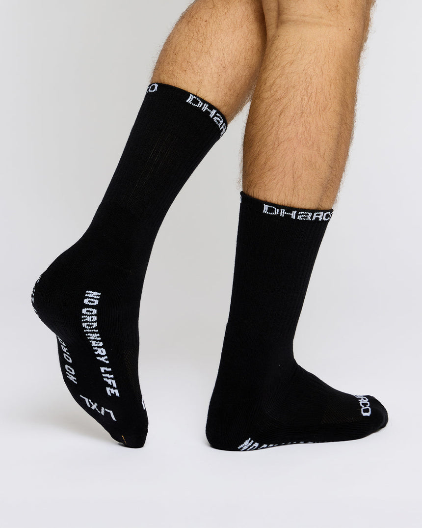 2 Pack: Black & White | Crew Socks | UNISEX ACCESSORIES | DHaRCO | Image 2 of 3