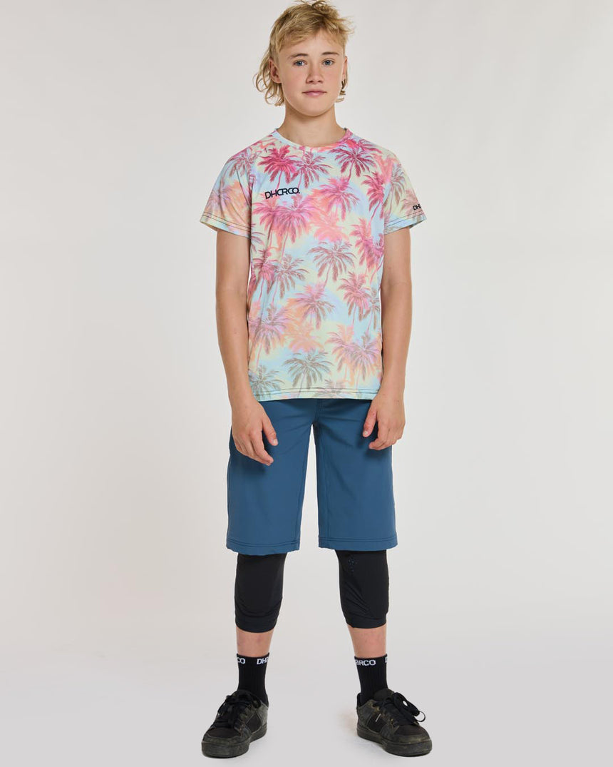 Youth Gravity Shorts | Maverick