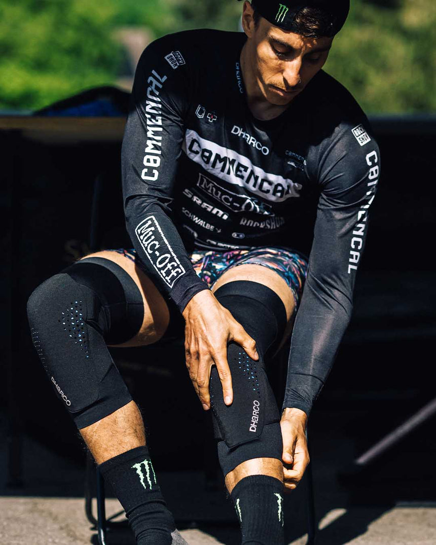 Gravity Knee Pad