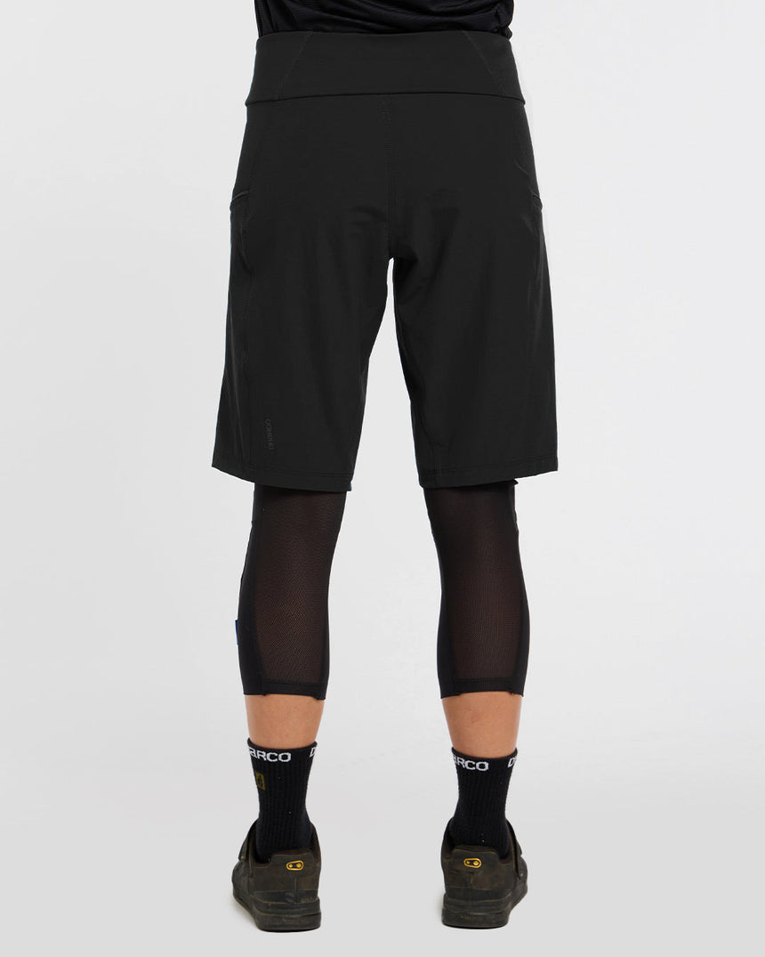Womens Trail shorts | Black