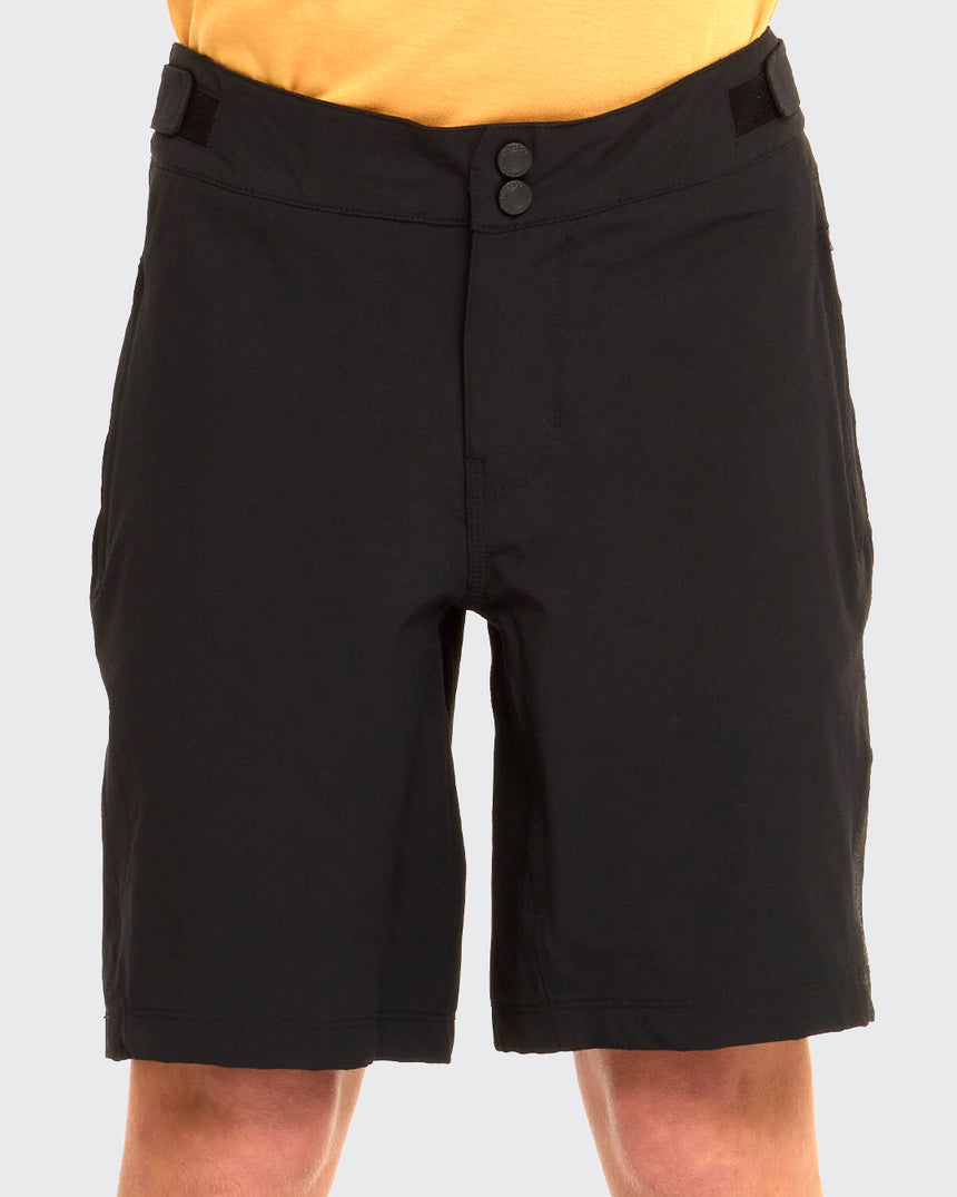 Youth Trail Shorts | Black